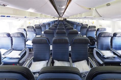 united airlines best seats|Where to Sit When Flying United's 767.